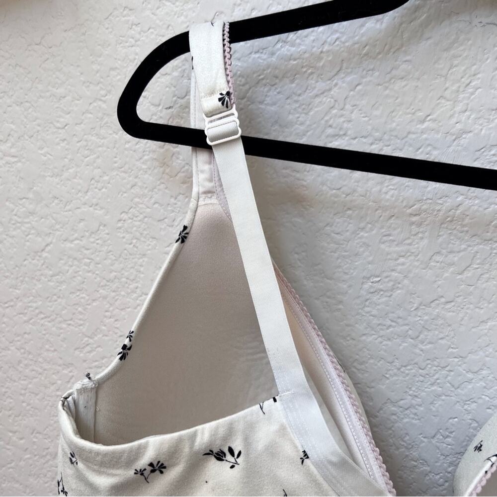 Cacique Bra Women's 42DDD Cream Black Floral Lightly Lined Full Coverage 4 Hook - Picture 8 of 13